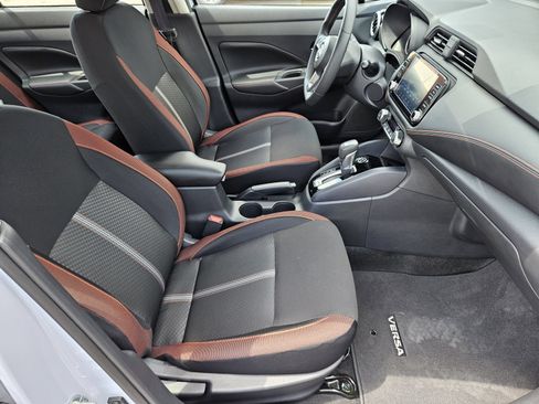 Certified 2025 Nissan Versa SR w/ Trunk Package FWD image 15