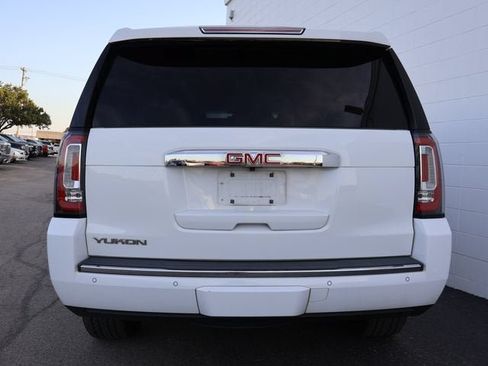 Used 2017 GMC Yukon Denali w/ Open Road Package AWD/4WD image 6