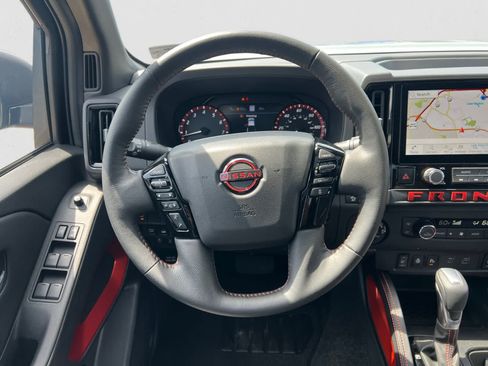 Certified 2025 Nissan Frontier PRO-4X w/ Pro Premium Package AWD/4WD image 15