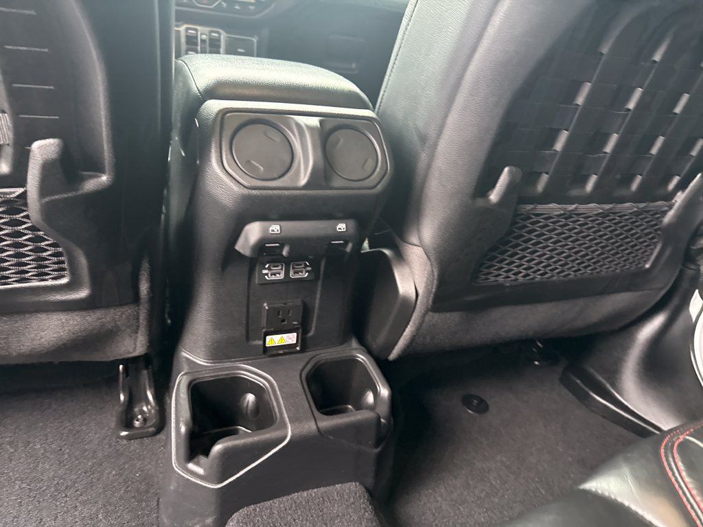 Used 2021 Jeep Wrangler Unlimited Rubicon w/ Safety Group AWD/4WD image 29