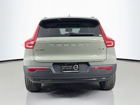 Certified 2023 Volvo XC40 B5 Plus w/ Driver Assist Package image 7