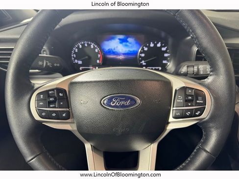Used 2023 Ford Explorer XLT w/ Equipment Group 202A image 30