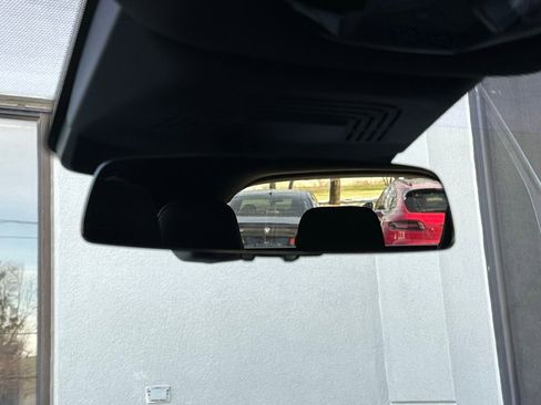 Used 2022 BMW iX xDrive50 w/ Sport Package image 47