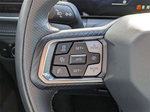 Used 2024 Ford Mustang Premium image 18