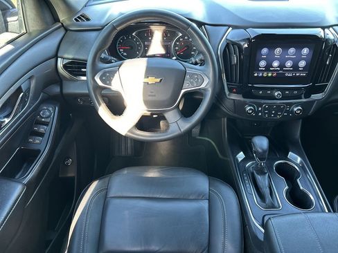 Certified 2023 Chevrolet Traverse LT image 14