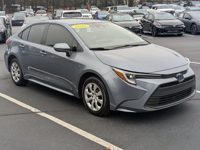 Used 2025 Toyota Corolla LE