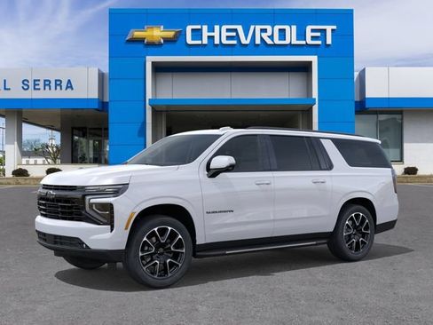 New 2026 Chevrolet Suburban RST w/ Comfort Package AWD/4WD image 2