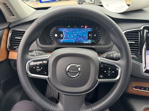 Certified 2024 Volvo XC90 B6 Plus w/ Protection Package Premier AWD/4WD image 25