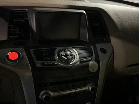 Used 2011 Nissan Murano SV image 15