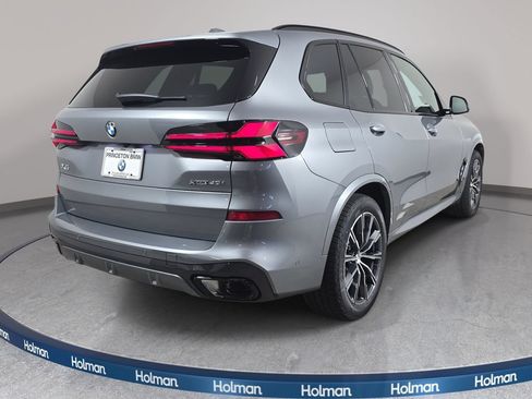New 2026 BMW X5 xDrive40i w/ M Sport Package AWD/4WD image 5