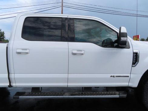 Used 2018 Ford F350 4x4 Crew Cab Super Duty image 24