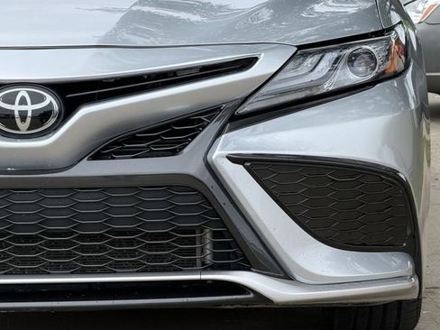Used 2023 Toyota Camry XSE image 8