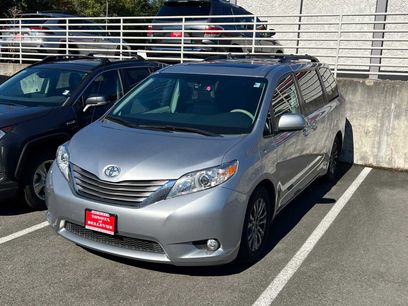 Used 2012 Toyota Sienna XLE