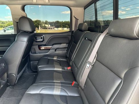 Used 2017 GMC Sierra 1500 SLT w/ SLT Premium Package AWD/4WD image 11