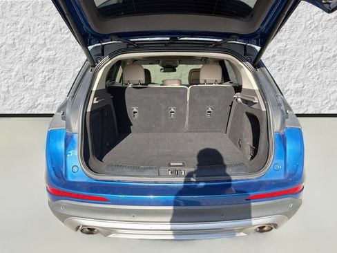 Used 2020 Lincoln Corsair FWD w/ Premium Package image 12