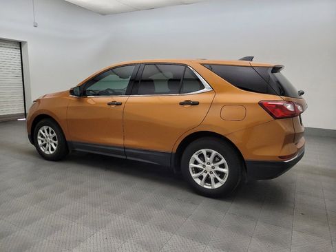 Used 2018 Chevrolet Equinox LT FWD image 3