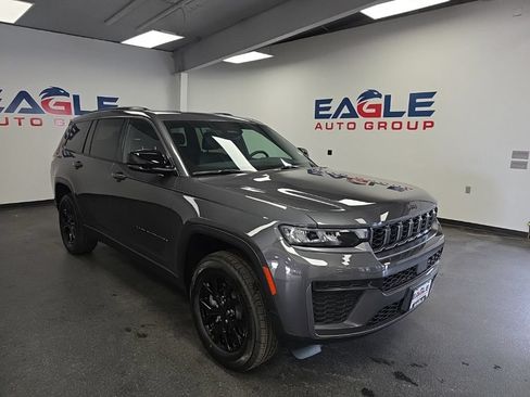New 2026 Jeep Grand Cherokee L 4WD image 2