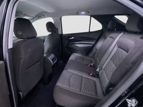Used 2018 Chevrolet Equinox LT AWD/4WD image 21