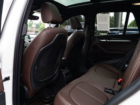 Used 2018 BMW X1 xDrive28i AWD/4WD image 22