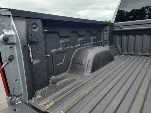 Used 2026 Chevrolet Silverado 1500 RST w/ Safety Package AWD/4WD image 9