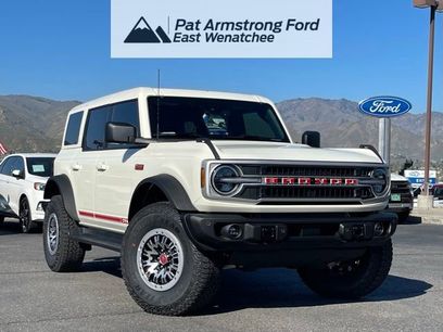 New 2026 Ford Bronco Outer Banks w/ Sasquatch Package