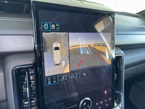 New 2026 GMC Yukon XL AT4 Ultimate w/ LPO, Floor Liner Package image 24