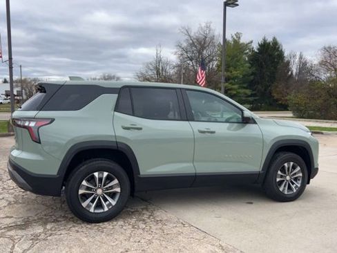 New 2026 Chevrolet Equinox LT w/ Safety and Technology Package image 9