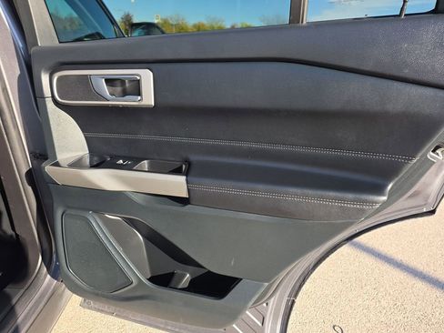 Used 2023 Ford Explorer XLT w/ Equipment Group 202A image 33