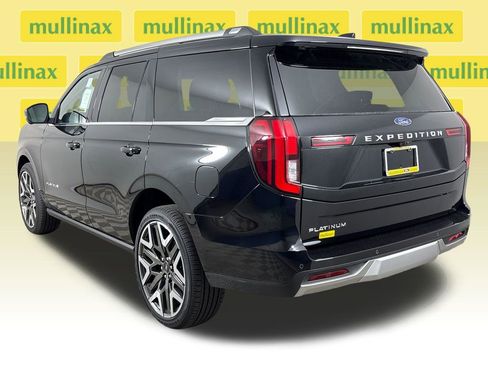New 2026 Ford Expedition Platinum w/ Platinum Ultimate Package AWD/4WD image 8