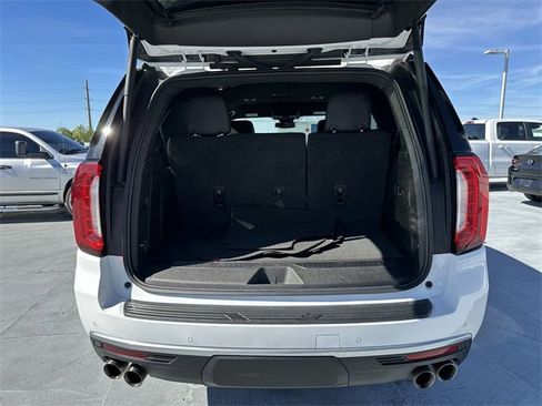 Used 2024 GMC Yukon Denali image 22