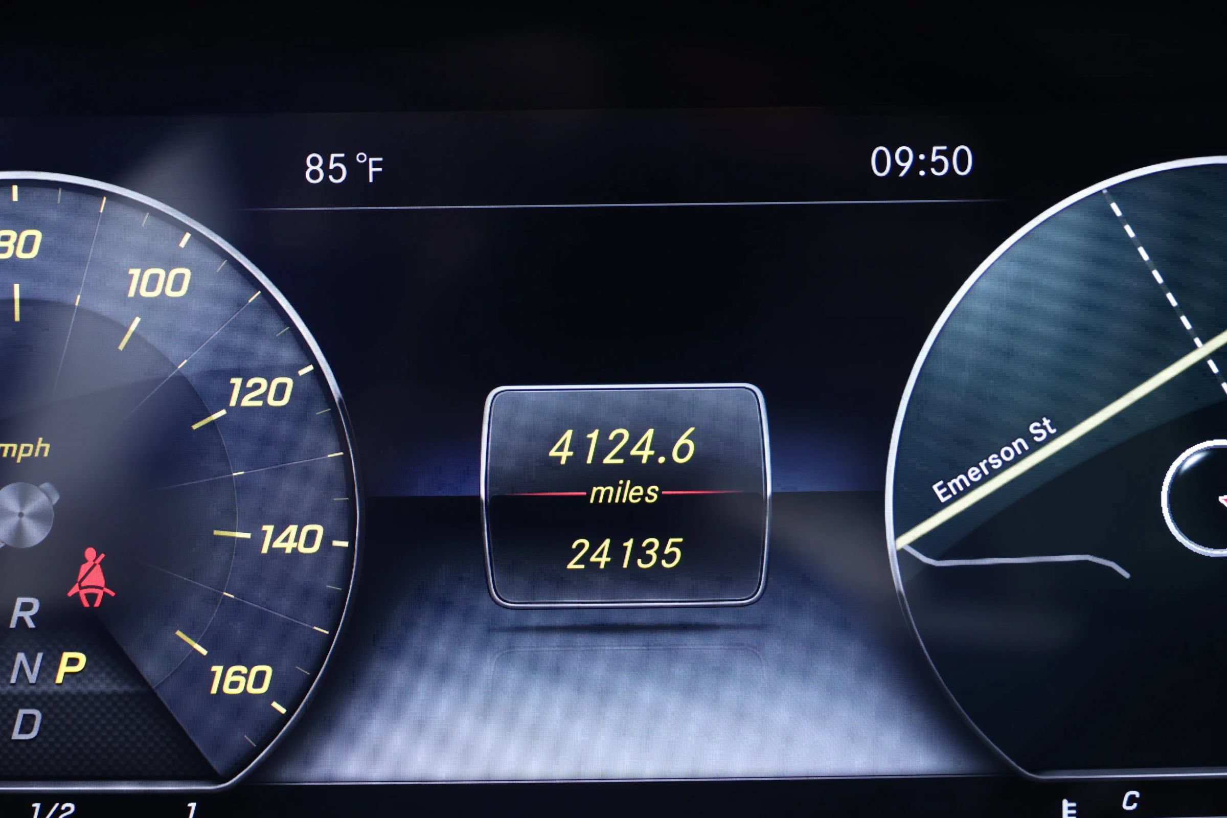 Used 2019 Mercedes-Benz Maybach S 560 4MATIC image 32