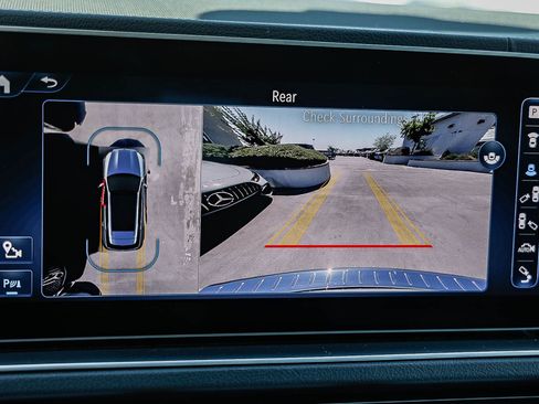 Certified 2024 Mercedes-Benz GLE 53 AMG 4MATIC image 24