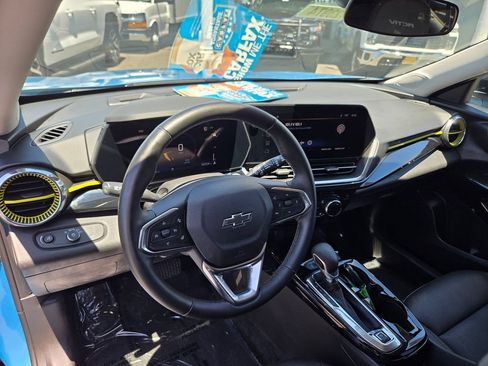Used 2025 Chevrolet Trax ACTIV w/ Driver Confidence Package FWD image 6