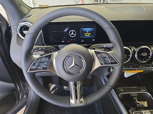 New 2026 Mercedes-Benz GLA 250 GLA 250 image 19