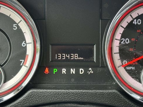 Used 2014 Dodge Grand Caravan SE w/ Quick Order Package 29E SE FWD image 23