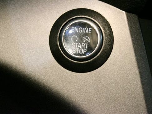 Used 2019 Ford Escape SEL AWD/4WD image 20