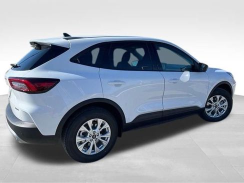 New 2026 Ford Escape Active w/ Cold Weather Package FWD image 7
