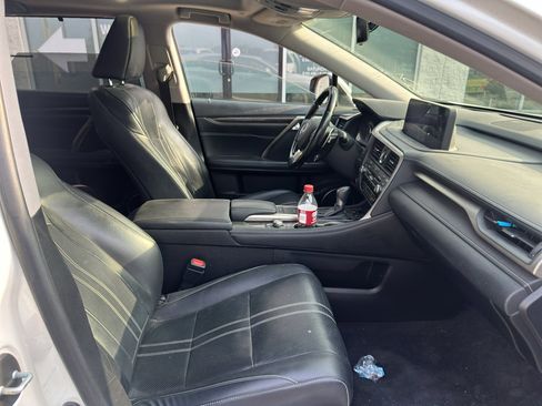 Used 2020 Lexus RX 450hL Luxury w/ Accessory Package AWD/4WD image 12