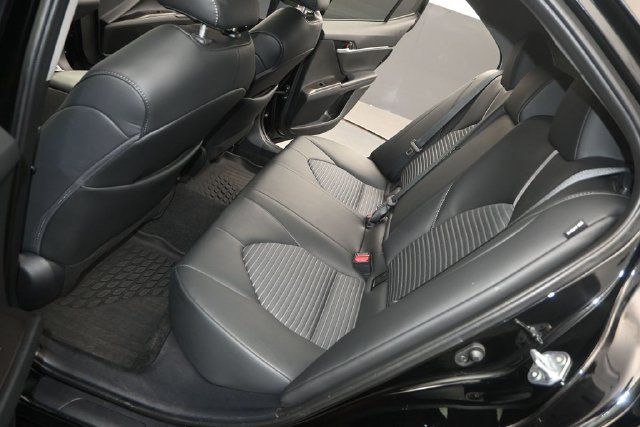 Used 2024 Toyota Camry SE FWD image 16