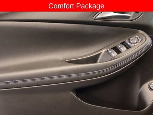 Used 2025 Buick Encore GX Sport Touring w/ Advanced Technology Package image 10