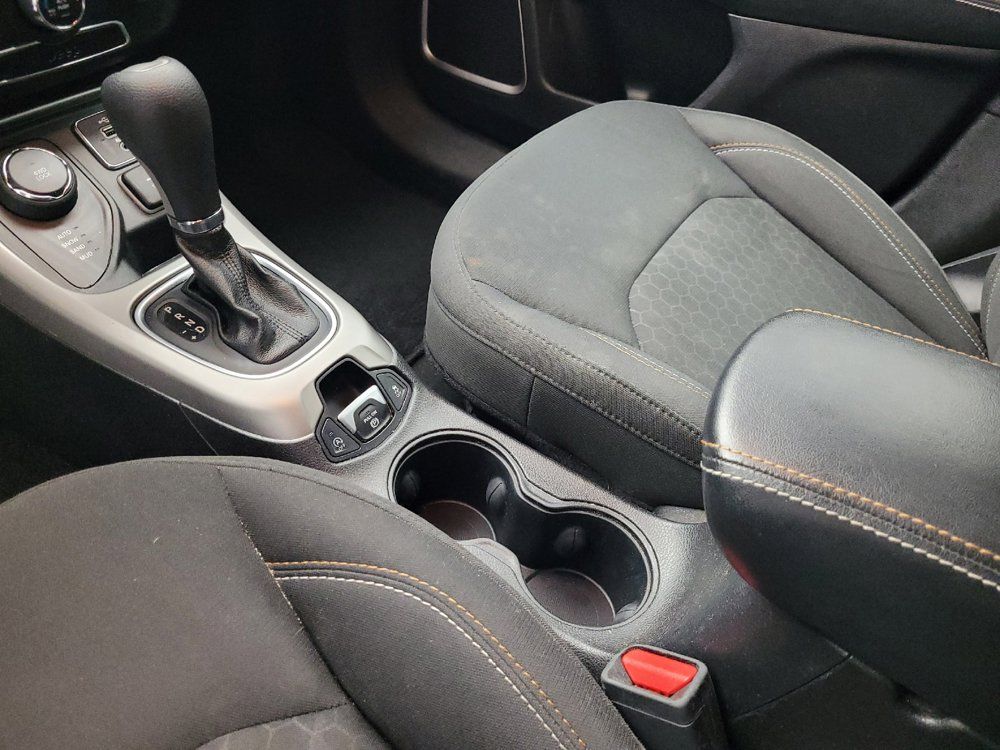 Used 2018 Jeep Compass Sport AWD/4WD image 26