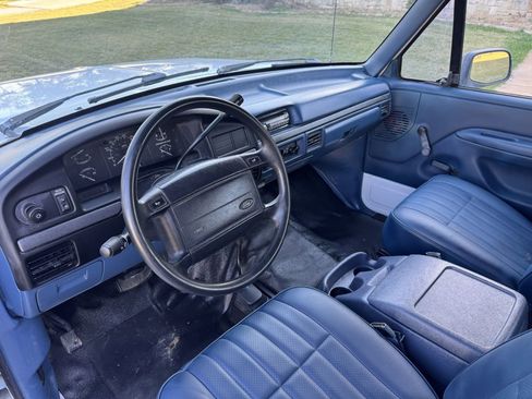 Used 1995 Ford Bronco XL image 9