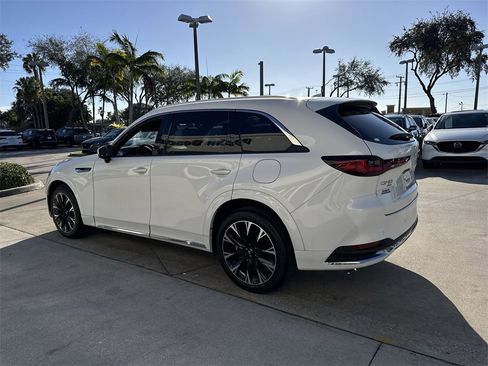 Used 2024 MAZDA CX-90 3.3 Turbo S w/ Premium Package image 13