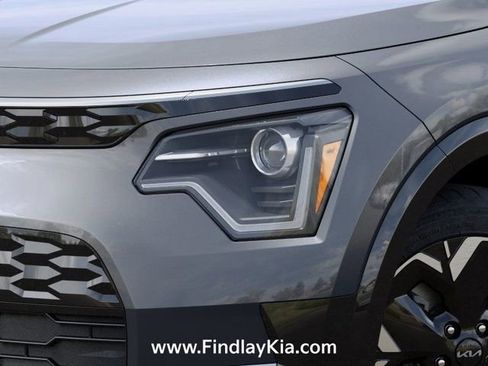 New 2026 Kia Niro Wind FWD image 29