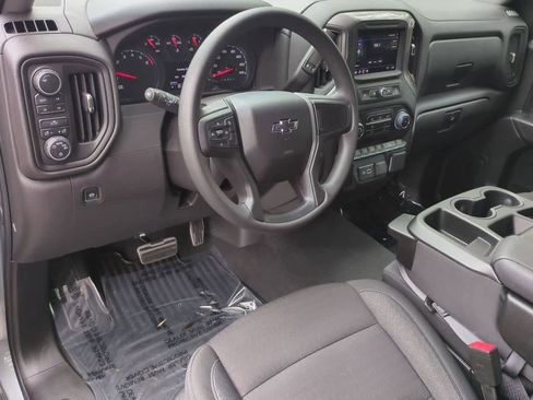Used 2025 Chevrolet Silverado 1500 Custom Trail Boss AWD/4WD image 10