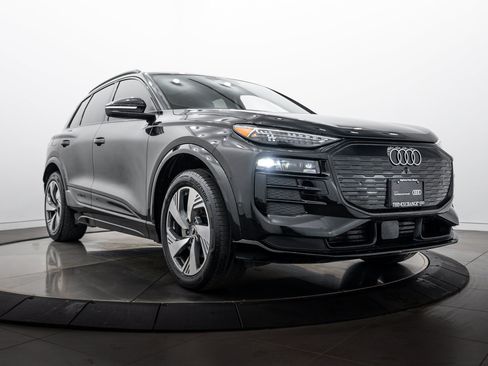 Certified 2025 Audi Q6 e-tron Premium Plus w/ Premium Plus AWD/4WD image 1