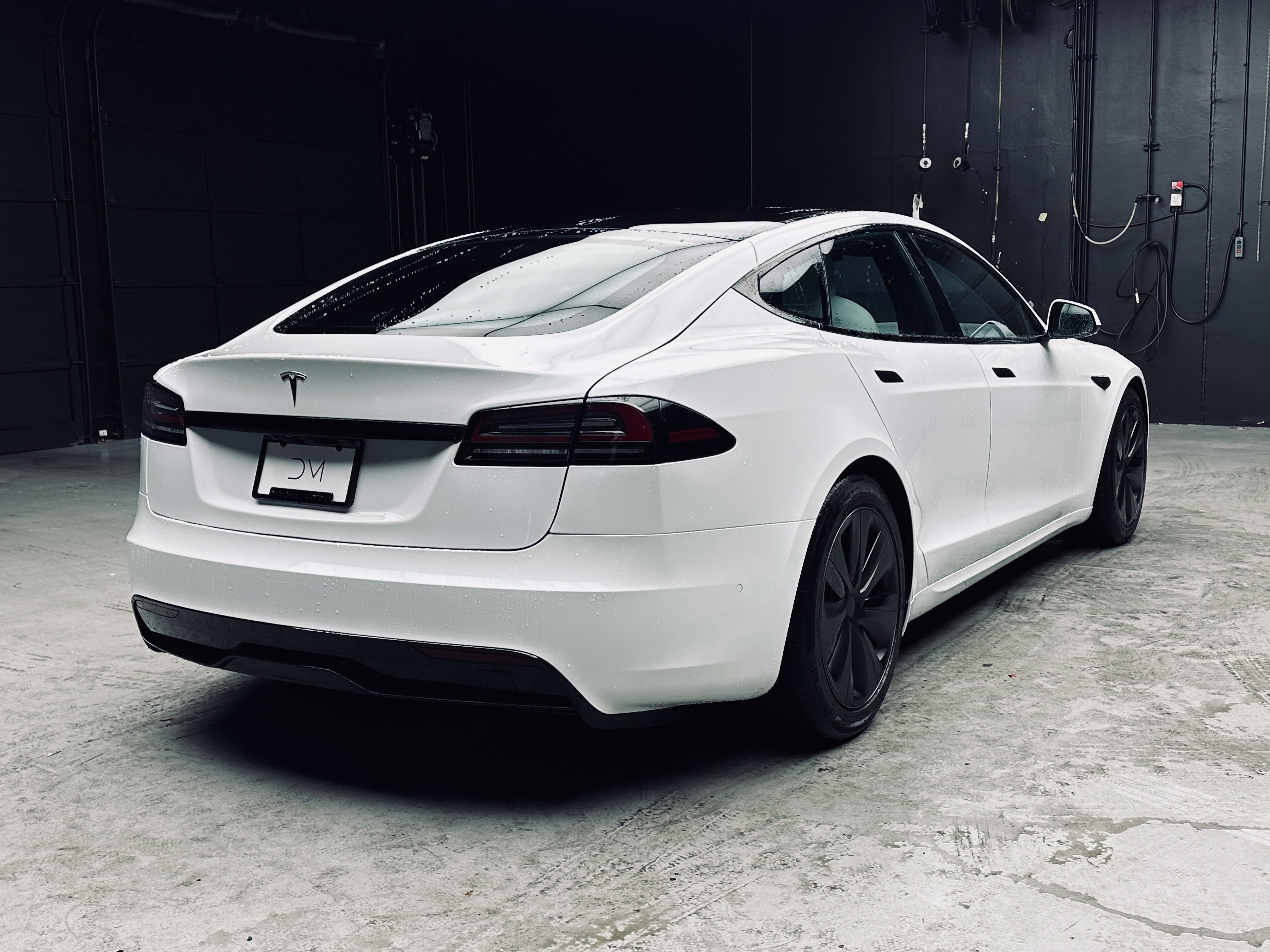 Used 2022 Tesla Model S AWD/4WD image 6