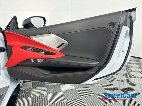 Used 2022 Chevrolet Corvette Stingray Premium Conv w/ Z51 Performance Package RWD image 46