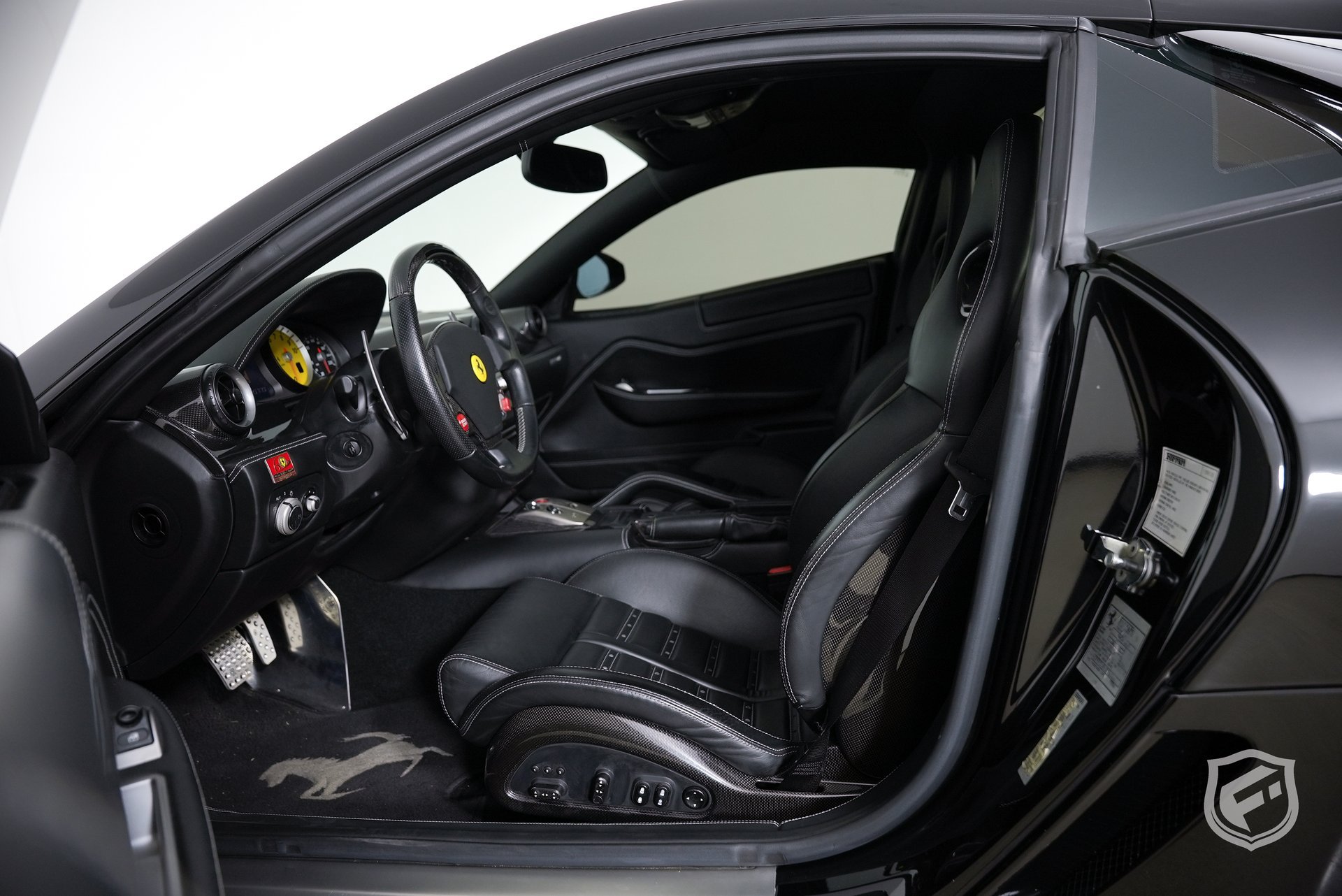 Used 2007 Ferrari 599 GTB Fiorano RWD image 15