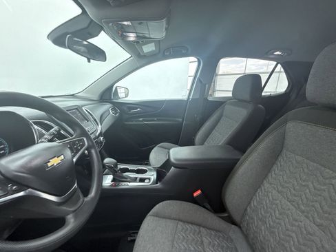 Used 2023 Chevrolet Equinox LT image 11